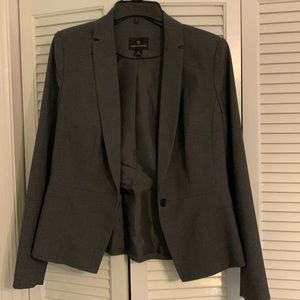Gray Worthington suit blazer. Size 10